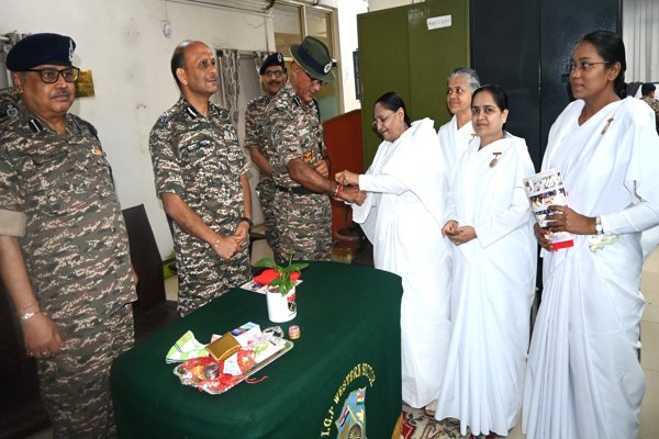   Raksha Bandhan was celebrated by the Brahma Kumaris, Prajapita Brahma Kumaris Ishwariya Vishwa Vidyalaya (Navi Mumbai) at WS HQ