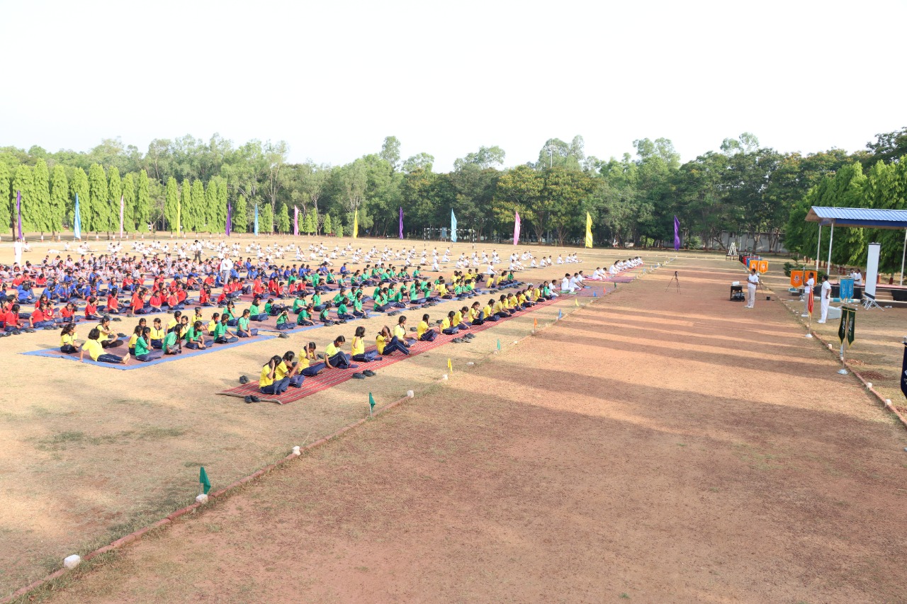   In order to celebrate 7th International Yoga Day, CTC(T&amp;IT) CRPF, Ranchi in collaboration with staff and Children of KV School organised Mass Yoga on 06/05/2022.