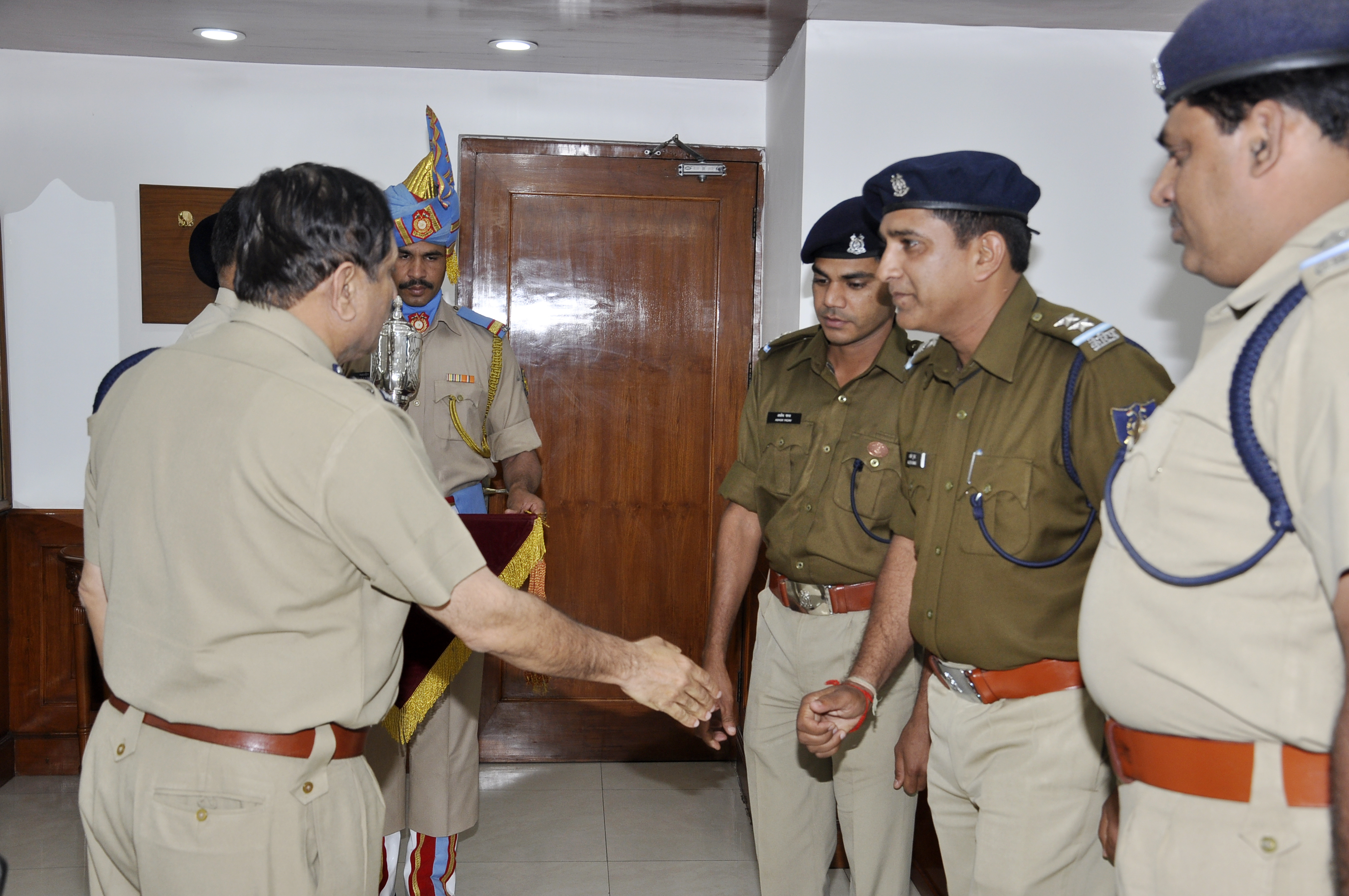   "अखिल भारतीय पुलिस ड्यूटी मीटिंग-2018" में कम्प्यूटर जागरूकता प्रतियोगिता में सभी सीएपीएफ के बीच से सीआरपीएफ को 2017 के लिए सर्वोत्तम आईटी प्रोजेक्ट के रूप में चुना गया है