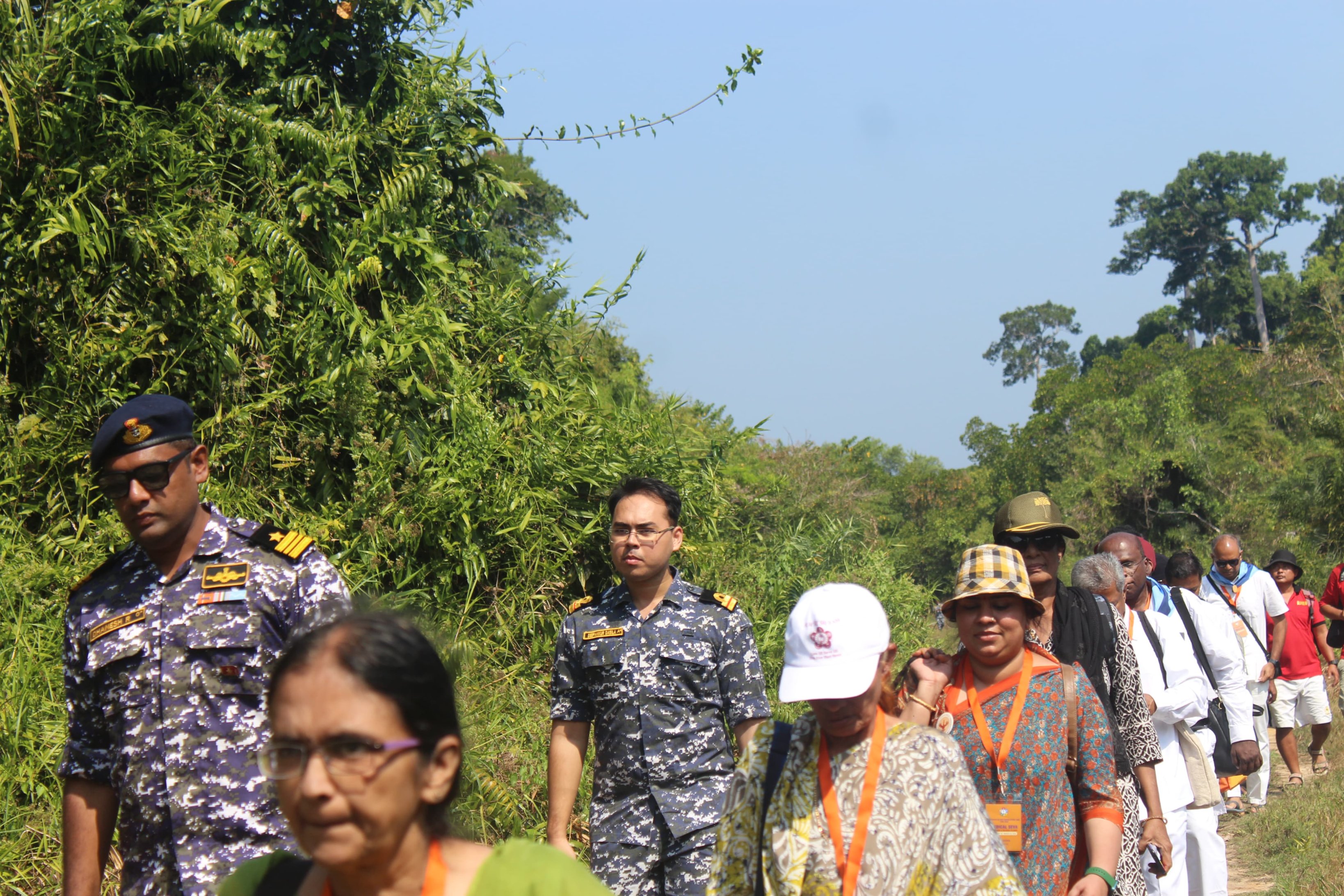   Southern Sector CRPF & Shri Satya Sai Seva Organization collaborate for Community Outreach Prog at Hanspuri & Nishchintpur in A&N Islands. 