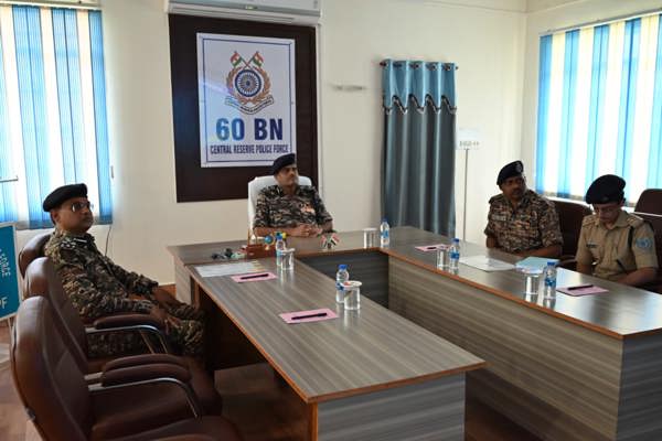   विशेष महानिदेशक का 60 बटालियन दौरा