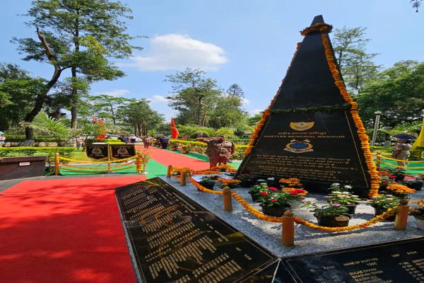   DG CRPF inspected GC Imphal& 109 BN, paid a heartfelt tribute at the Martyrs' Memorial and meet veterans and families of martyrs