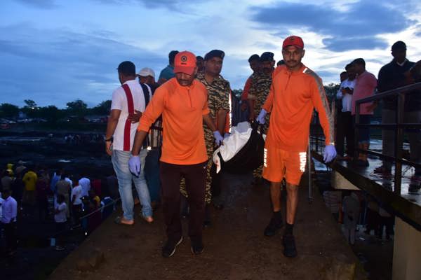   CRPF GC Pune rescued Kundmala bridge collapse over Indrayani River