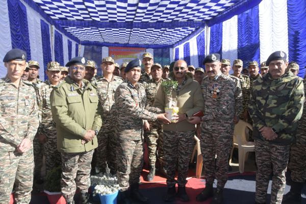   महानिदेशक का जम्मू-कश्मीर दौरा